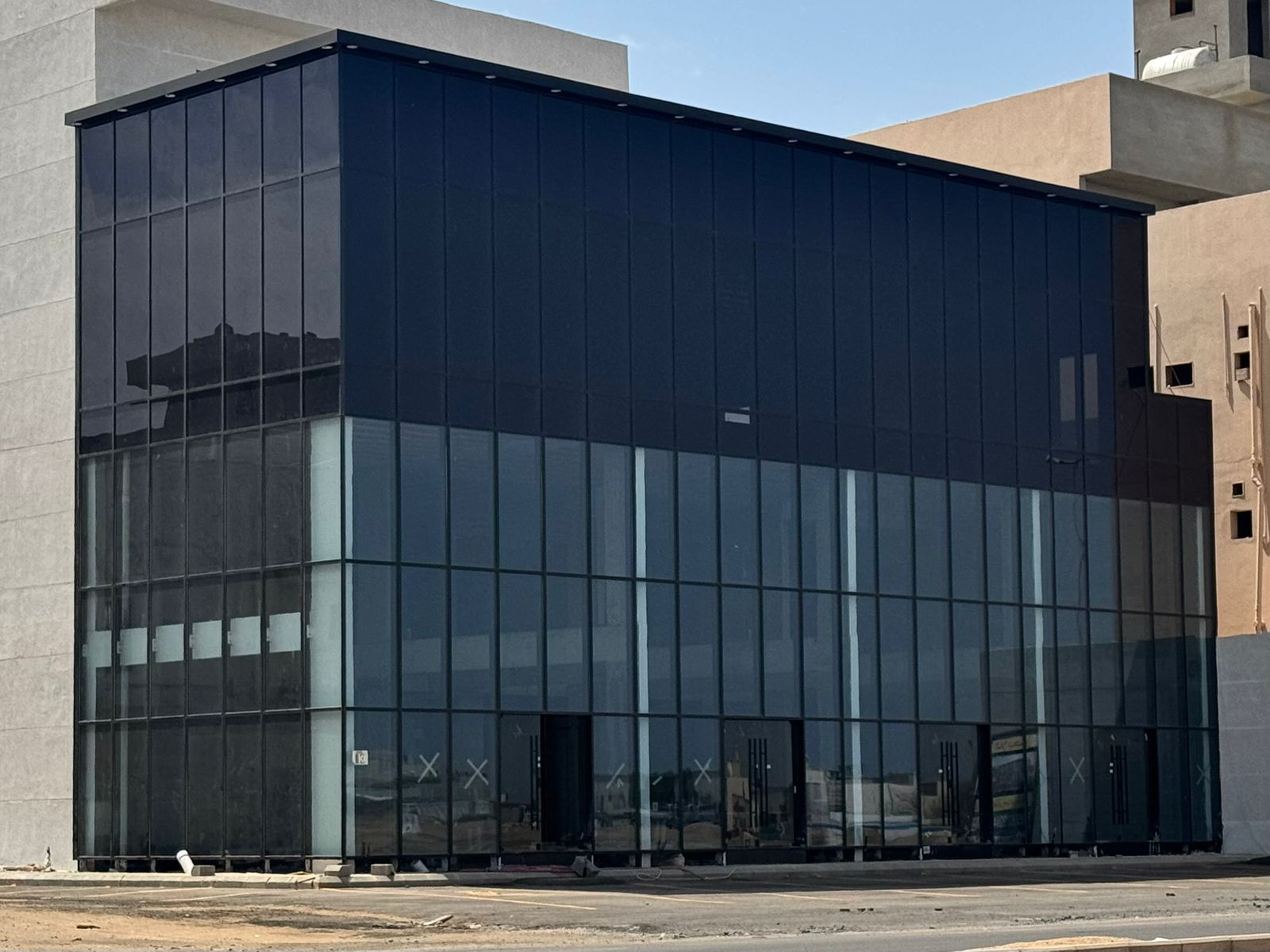 مبني تجاري – حي النور